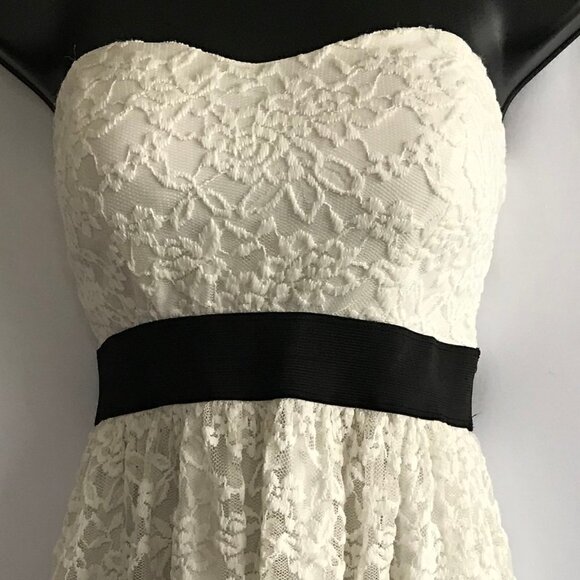 *4/$20* Wet Seal Cream Sheer Floral Print Dress - Picture 3 of 8